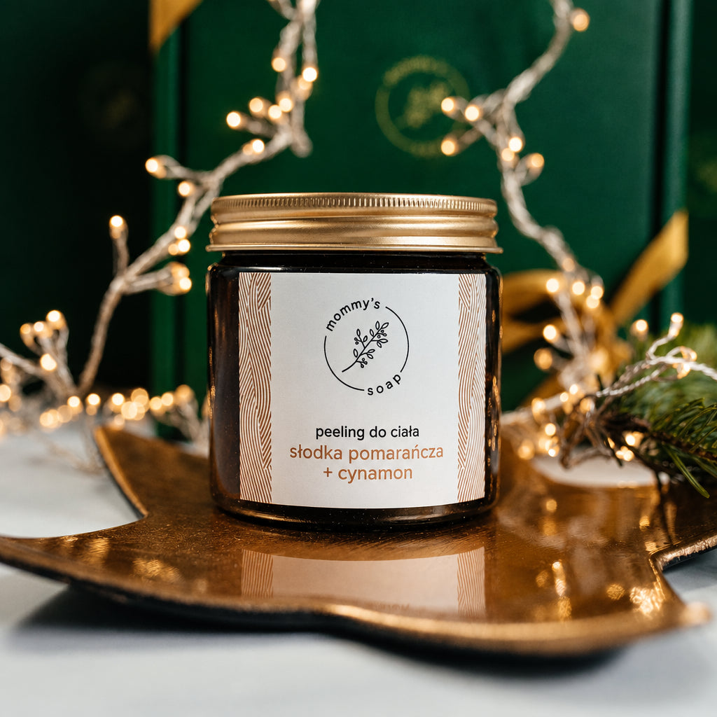 Naturalny peeling do ciała Mommys Soap o zapachu pomarańczy i cynamonu